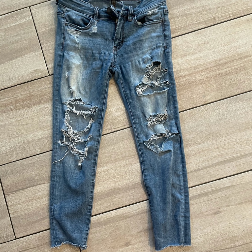 American Eagle jeans size 2